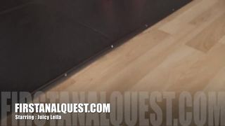 Juicy Leila legelső anális szexe