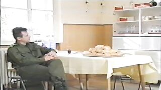 Csőre töltött lövegek - Magyar szinkronos teljes vhs erotikus film