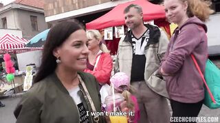 Barátnők leszívatva és megbaszva