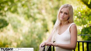 Christian Clay és Karla Kush popsiba dugva