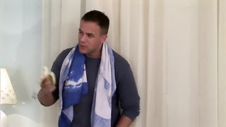 Orosz tini kisasszony és a két kuki