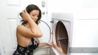 Perverz milf mami a fiával szexel