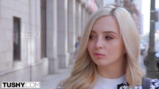 18 éves iskolát tini hátsó bejáratba tolva