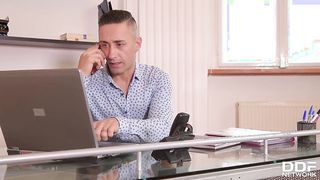 Sienna Day két faszt kap
