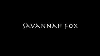 Savannah Fox kiveri a pélót