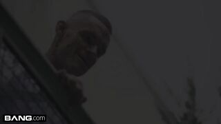Szép hájas tini kisasszony durva anál szexe