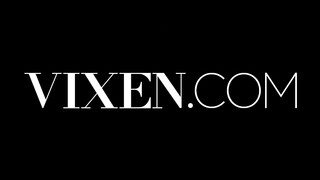 Scarlett Bloom szereti a hardcore szexet