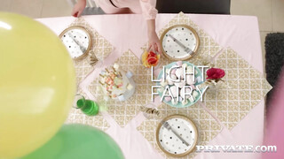 Hanna Ray és Light Fairy hármasban kefélnek