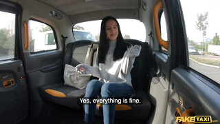 Fake Taxi - Alyssa Bounty popóba rakva