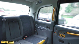 Fake Taxi - Rubi Rico a forró vérű kolumbiai kiscsaj