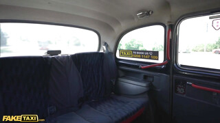 Fake Taxi - Kiara Lord a izgató magyar kisasszony