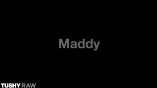 TUSHYRAW - Maddy May popsikája jól megdugva