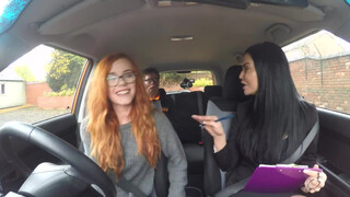 Fake Driving School - oktatás helyett inkább basszunk egy jót