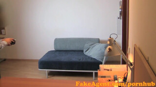 FakeAgent - fotózásból lovaglás