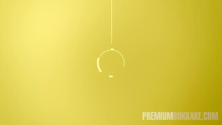 Premium Bukkake - Sherry Vine alig bírja ki