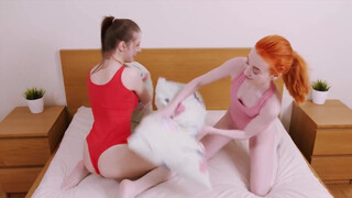 WOWGIRLS - Leah Maus és Olivia Lush kényeztetik egymást