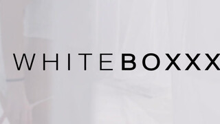 WhiteBoxxx - Oxana Chic a szexy ukrán spiné