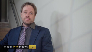 Brazzers - Brenna Sparks a dögös titkárnő