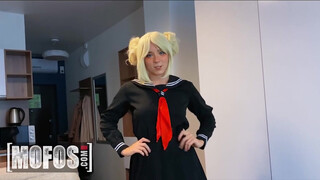 Mofos - Sweetie Fox a cosplayes lány popóba kefélve