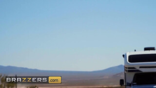 Brazzers - Alexis Fawx a kurva stoppos milf