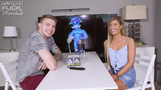 Bombázó kicsike mellű kisasszony megdöngetve - Hot Guys Fuck