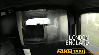 FakeTaxi - nagy tőgyes debella kiscsaj a taxiban