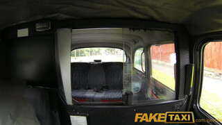 FakeTaxi - Felborotvált fejű punk lány meghágva