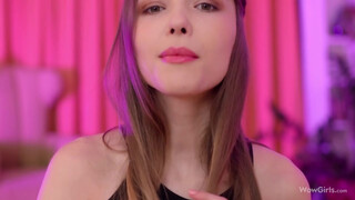 WOWGIRLS - Mila Azul a tökéletes testű tini