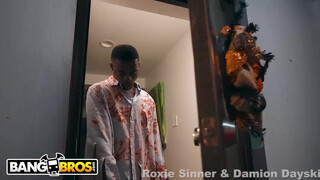 Bangbros videó válogatás: 10/30/2021 - 11/05/2021
