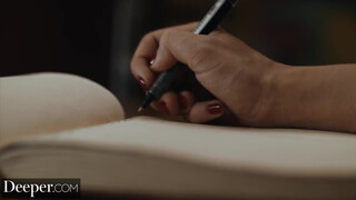 Deeper - Lena Paul és Gabbie Carter hármasban