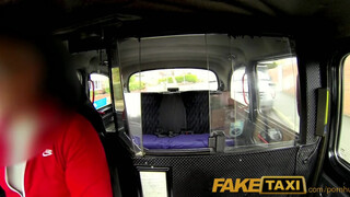 FakeTaxi - Anna Darling dug a sofőrrel