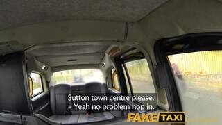 FakeTaxi - Fiatal csaj rábukik a faszra