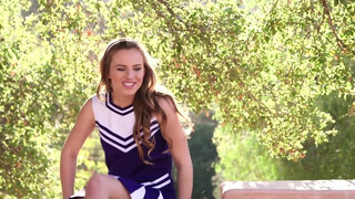 Jillian Janson a dögös pici sulis lány