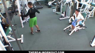 TheRealWorkout - Charley Chase edzés után bekúrva