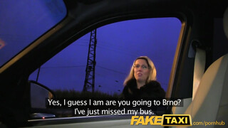 FakeTaxi - lekéstem a buszt, nem vinne el ?