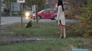 Public Agent - Coco Kiss pénzért dugható