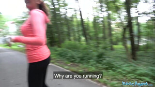 Public Agent - Penelope Cum futás közben talizott a pornó ügynökkel