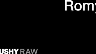 TUSHYRAW - Romy Indy a fullos spanyol