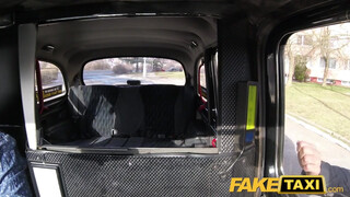 Fake Taxi - Cherry Kiss kúrel a taxissal