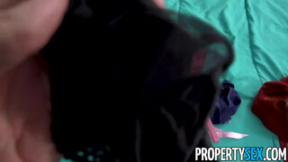 PropertySex - picike pici tini és a nagyfaszú szobatársa