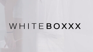 WhiteBoxxx - Ivana Sugar szűk kicsike pinája
