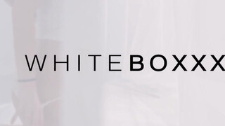 WHITEBOXXX - Nicole Pearl izgató kúrása a barátjával