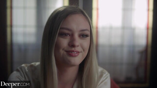 Deeper - Amber Moore punciját a rendőr bassza meg