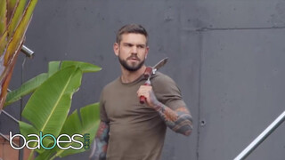 Babes - Anya Krey kúrel a kertész csávóval