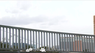 4K HD - Jenna J Ross a sportos tini kiscsaj