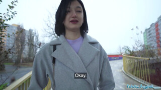 Public Agent - Madison Quinn a kis tőgyes orosz lány