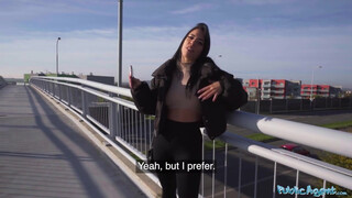 Public Agent - Megan Fiore a bombázó latin amerikai kisasszony