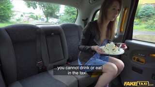 Fake Taxi - Gina felizgult a hátsó ülésen