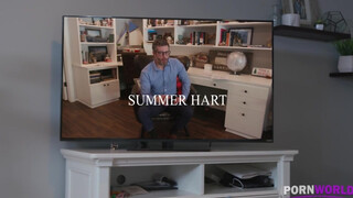 Summer Hart punciba és seggbe baszva