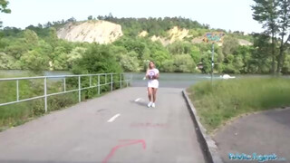 Public Agent - Hatalmas kannás szép seggű kiscsaj